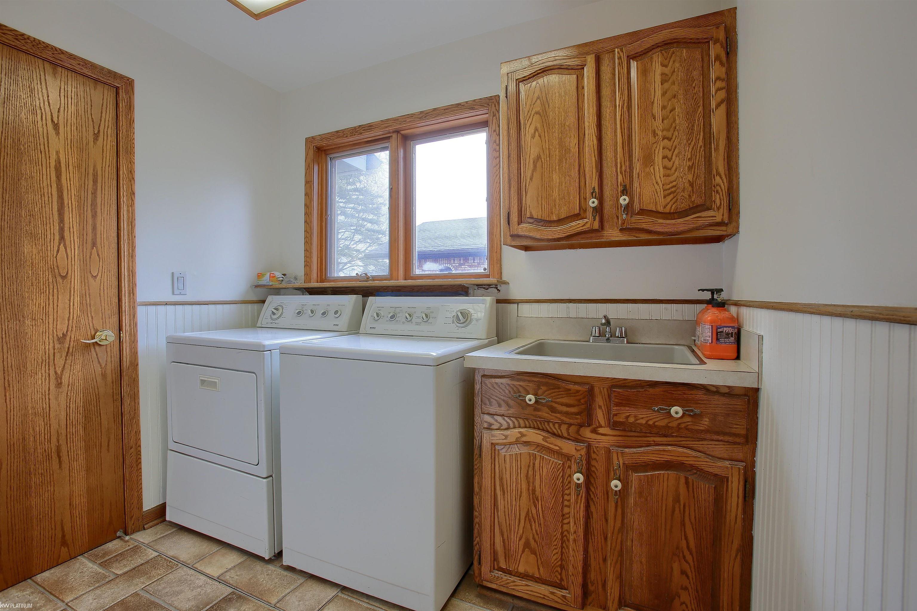 11161 Erdmann Road Sterling Heights, MI 48314 - Photo 19 of 44 50101416-18.JPG