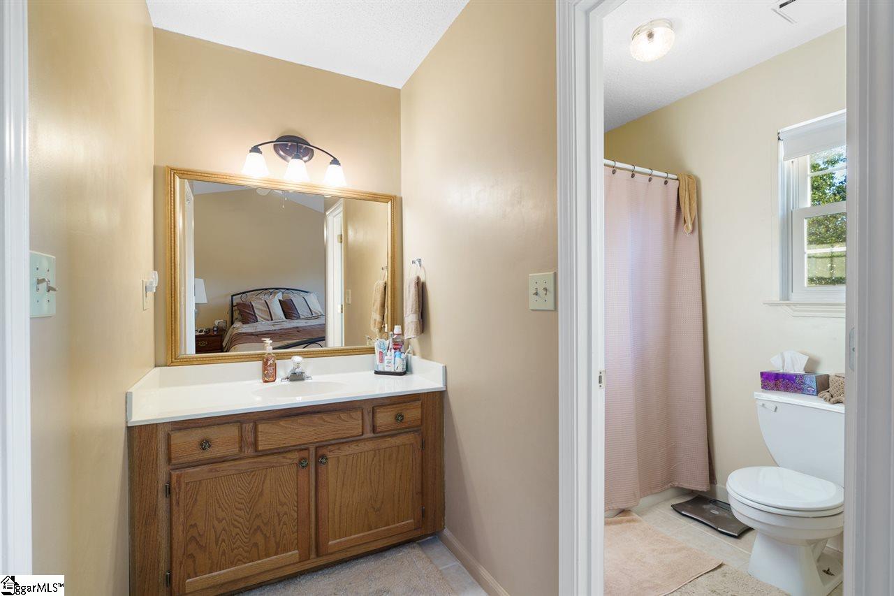 424 Riverside Chase Circle Greer, SC 29650 - Photo 18 of 27