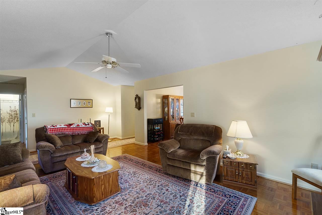 424 Riverside Chase Circle Greer, SC 29650 - Photo 7 of 27