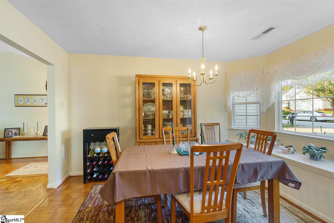 424 Riverside Chase Circle Greer, SC 29650 - Photo 9 of 27