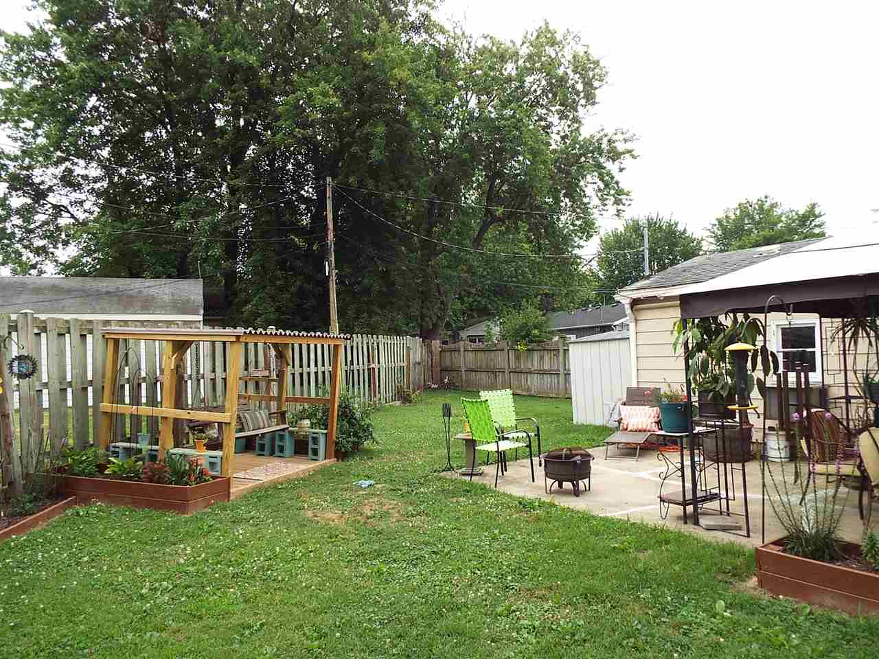 4005 Stratford Road Evansville, IN 47710 - Photo 20 of 23 Gallery Image 20