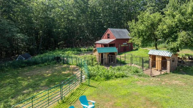 $950,000 | 35 Gunnison Road, York, ME 03909