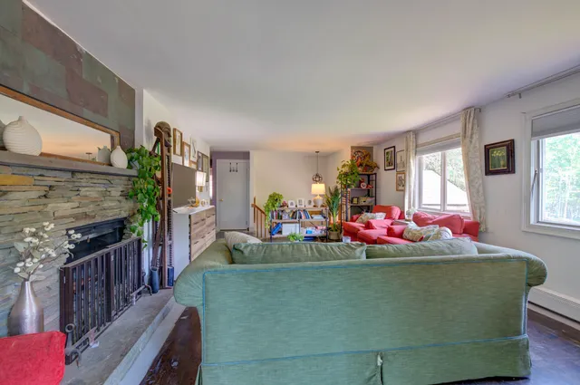 $950,000 | 35 Gunnison Road, York, ME 03909