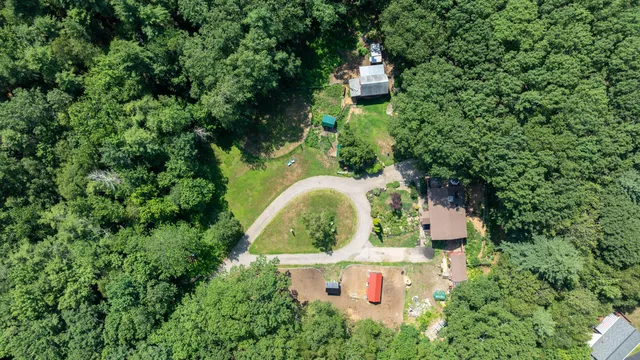 $950,000 | 35 Gunnison Road, York, ME 03909