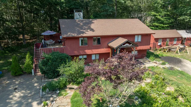 $950,000 | 35 Gunnison Road, York, ME 03909