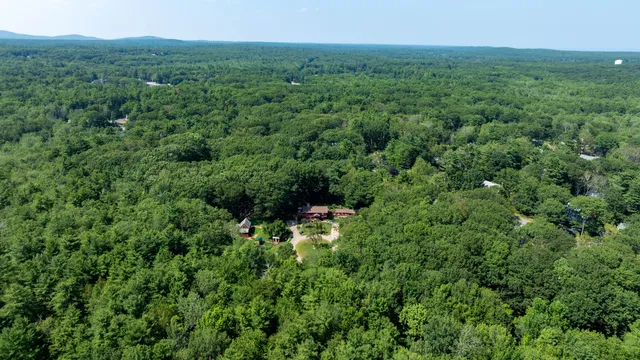 $950,000 | 35 Gunnison Road, York, ME 03909