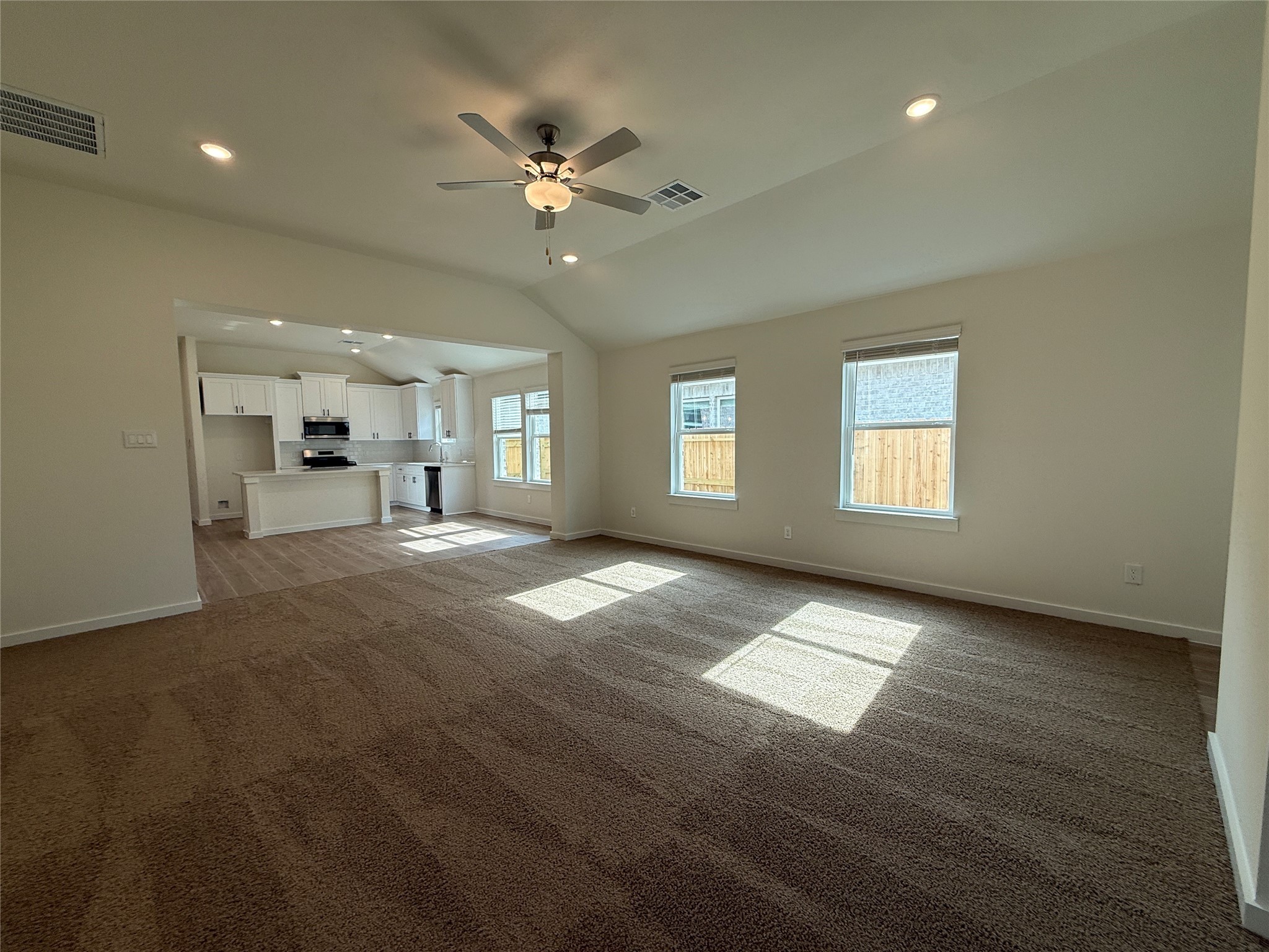 3130 Emerald Hills Drive Angleton, TX 77515 - Photo 11 of 17 a view of livingroom and window