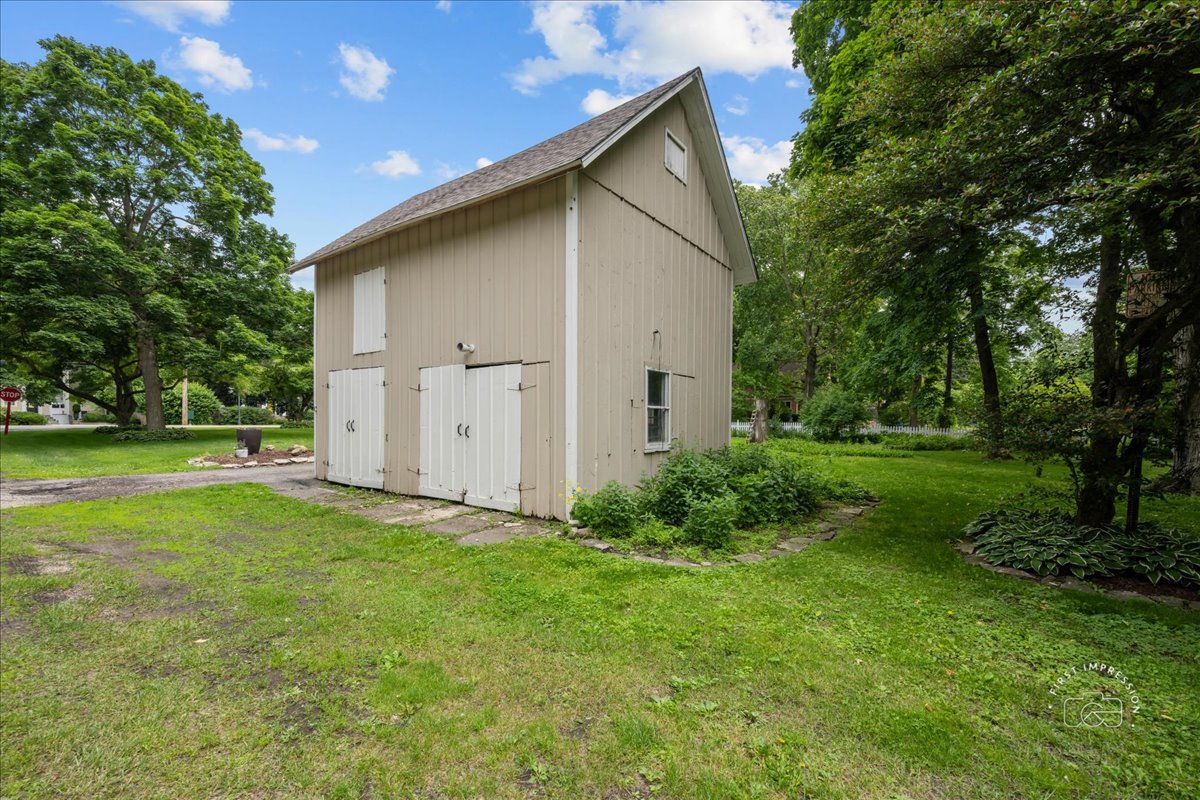 32W167 Army Trail Road Wayne, IL 60184 - Photo 18 of 19 a view of backyard of house with green space