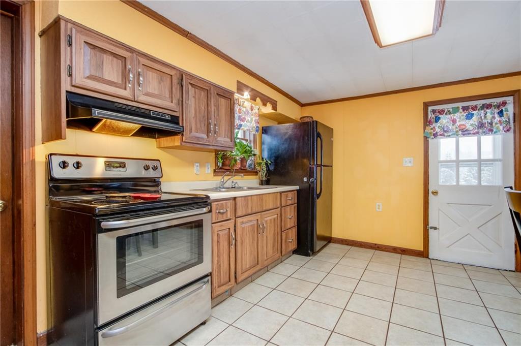 418 Cowpath Road Aliquippa, PA 15001 - Photo 9 of 23 Gallery Image 9