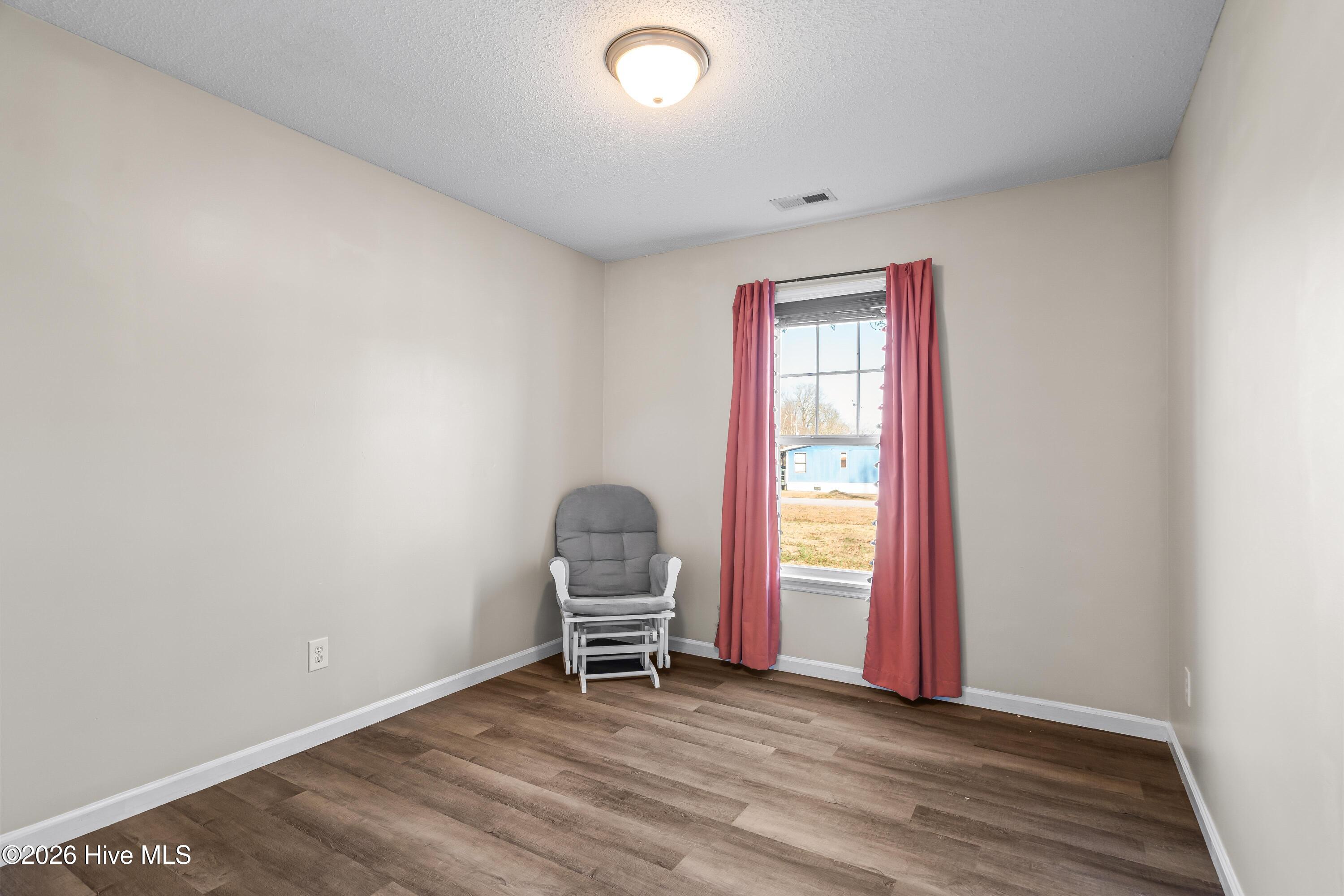 98 Meadow Farms Road Richlands, NC 28574 - Photo 15 of 19 room 3