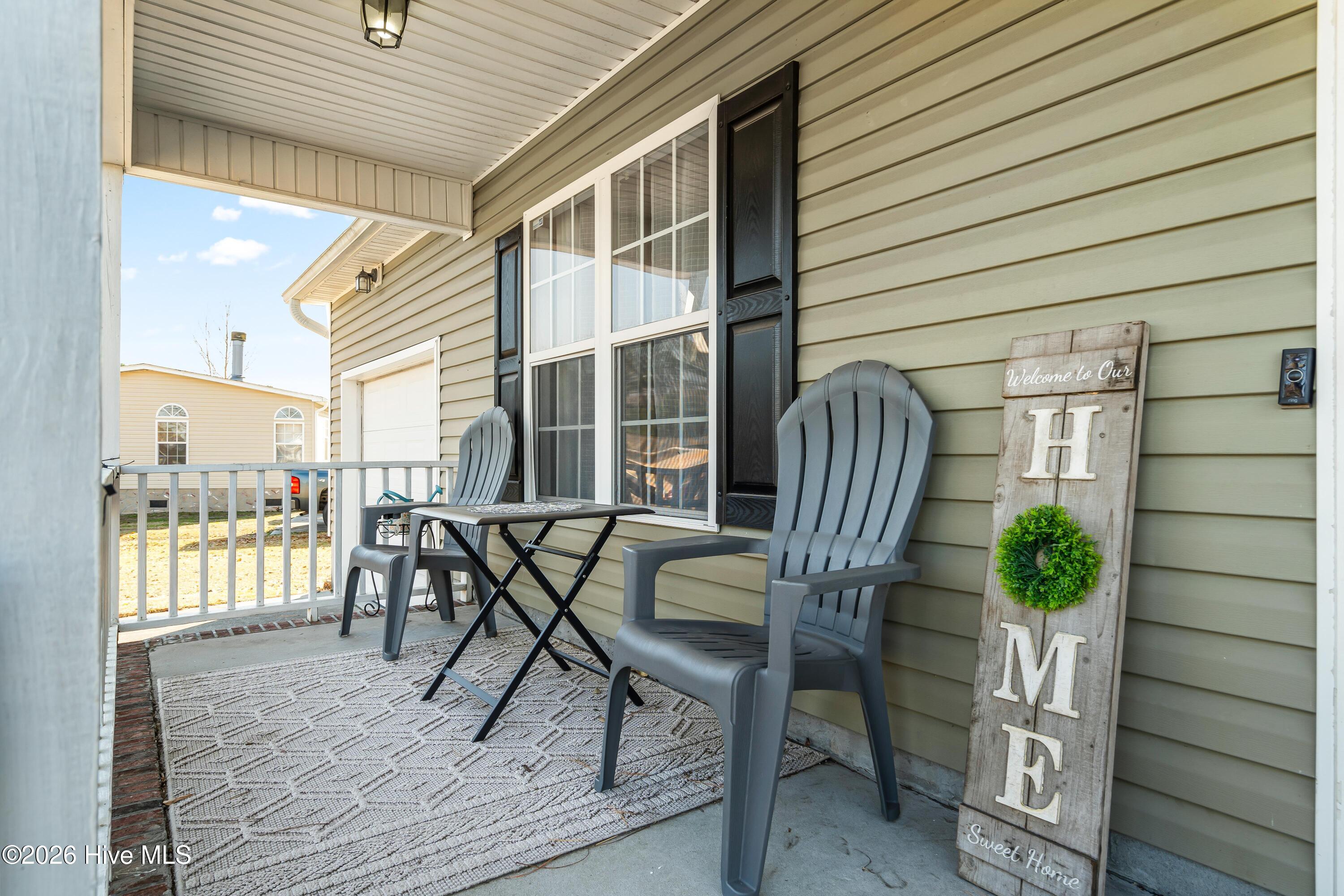 98 Meadow Farms Road Richlands, NC 28574 - Photo 3 of 19 4