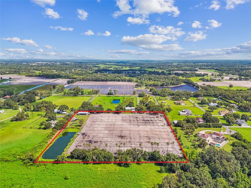 1715 West Sam Allen Road Plant City, FL 33565 - Photo 19 of 54 a view of a city