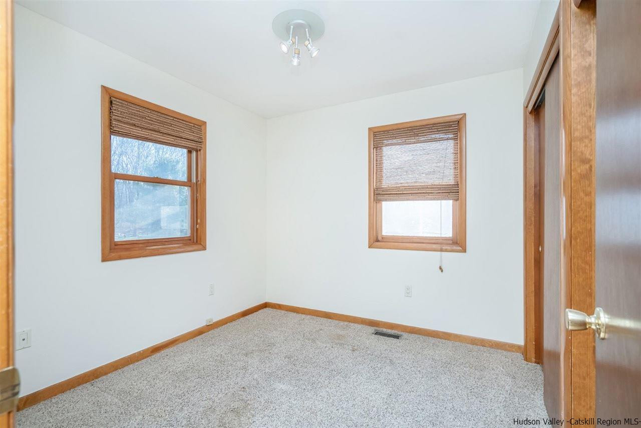 237 Riseley Street Kingston, NY 12401 - Photo 20 of 24 Photo 20