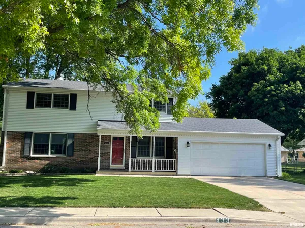 $335,000 | 433 East Fernwood Street, Morton, IL 61550