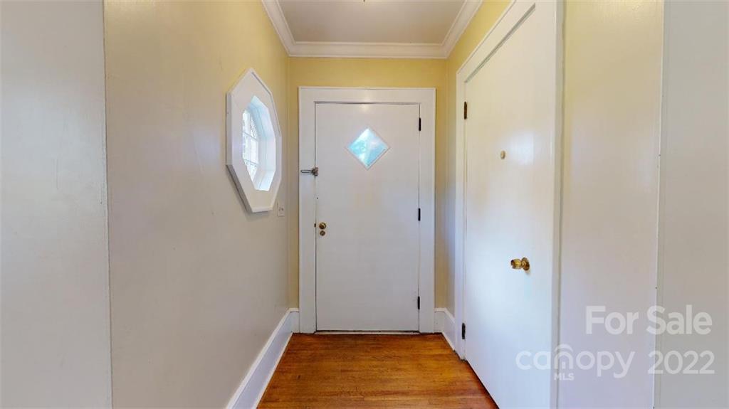 554 Rutherford Road Marion, NC 28752 - Photo 8 of 34 Gallery Image 8