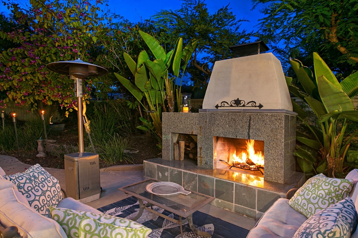 860 Chelsea Lane Encinitas, CA 92024 - Photo 4 of 25 Gallery Image 4