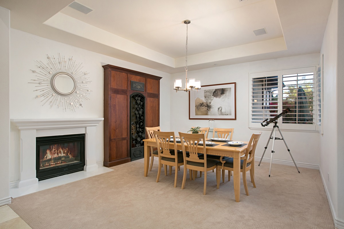 860 Chelsea Lane Encinitas, CA 92024 - Photo 10 of 25 Gallery Image 10