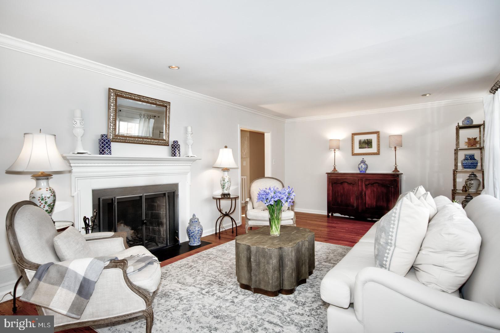 807 Nathan Hale Road Berwyn, PA 19312 - Photo 9 of 29 Living room/ great room w/wood burning fireplace