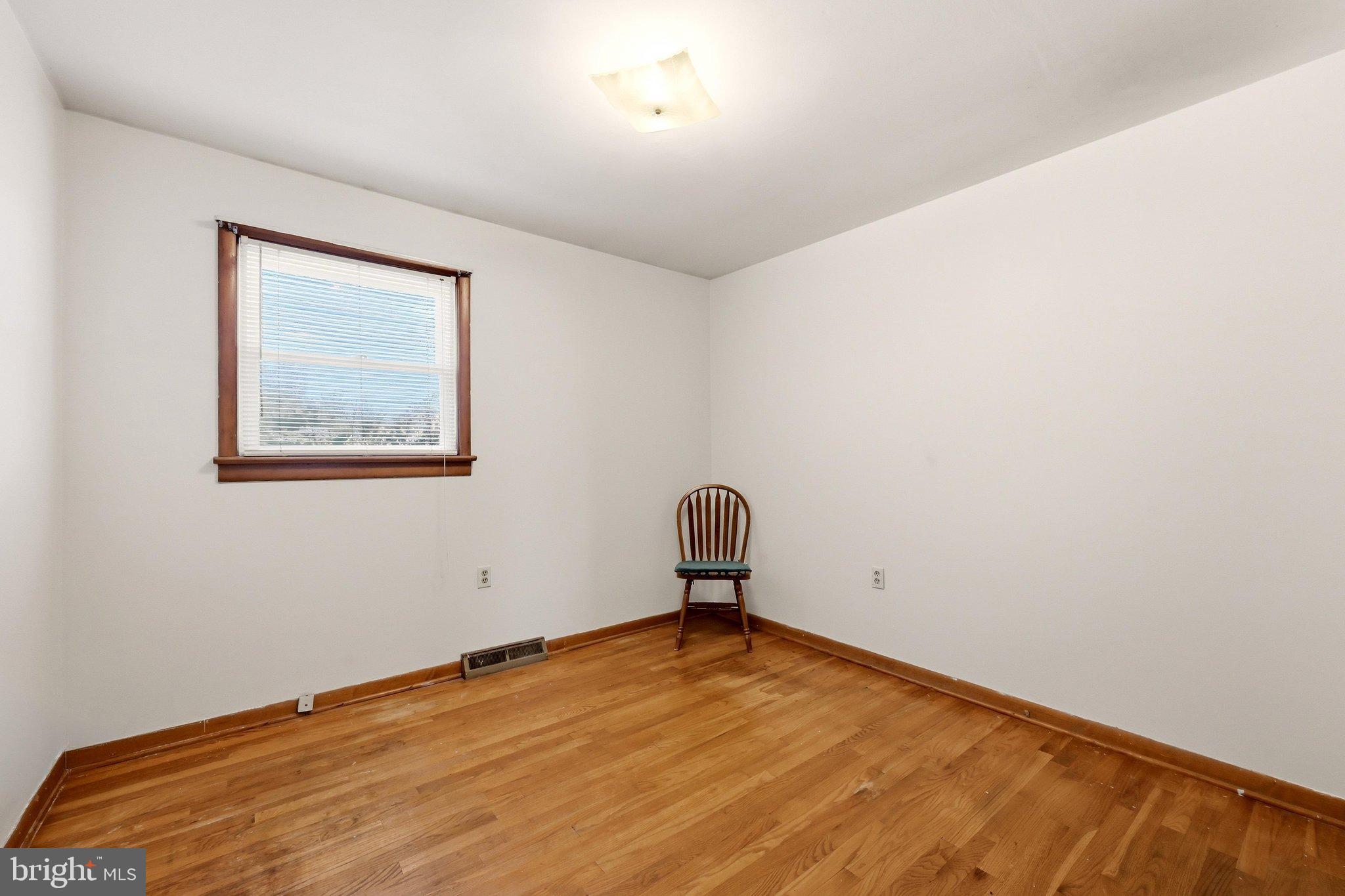2310 Senseny Road Winchester, VA 22602 - Photo 21 of 59 Bedroom #1