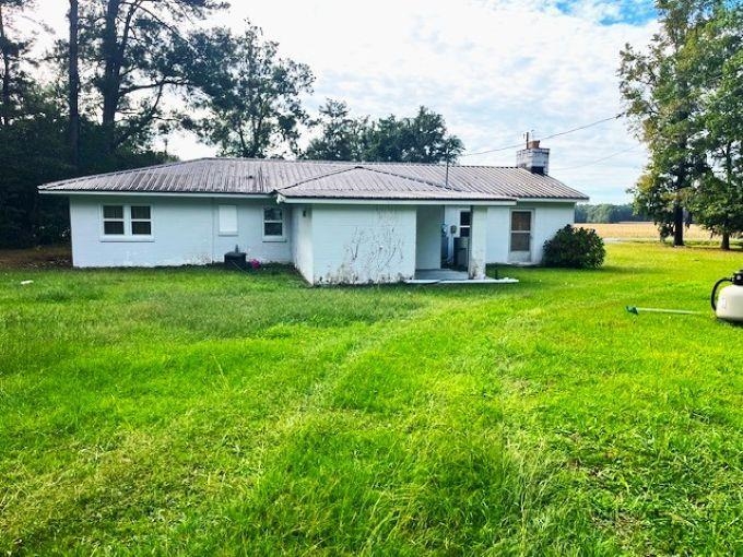 1432 Twin Lakes Road Cades, SC 29518 - Photo 2 of 22