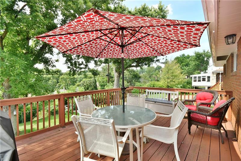 357 Orchard Spring Road Pittsburgh, PA 15220 - Photo 18 of 22 Deck from kitchen area