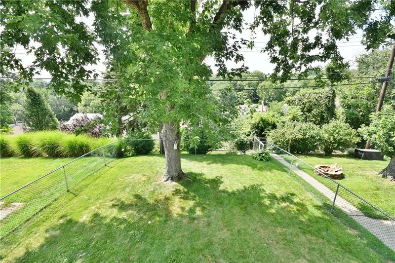 357 Orchard Spring Road Pittsburgh, PA 15220 - Photo 19 of 22 Flat back yard