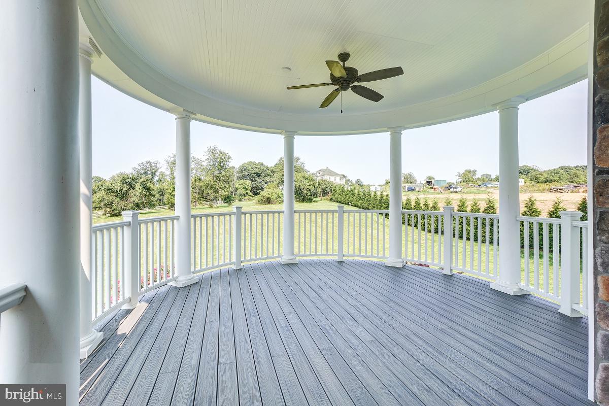 15435 Barnesville Road Boyds, MD 20841 - Photo 9 of 73