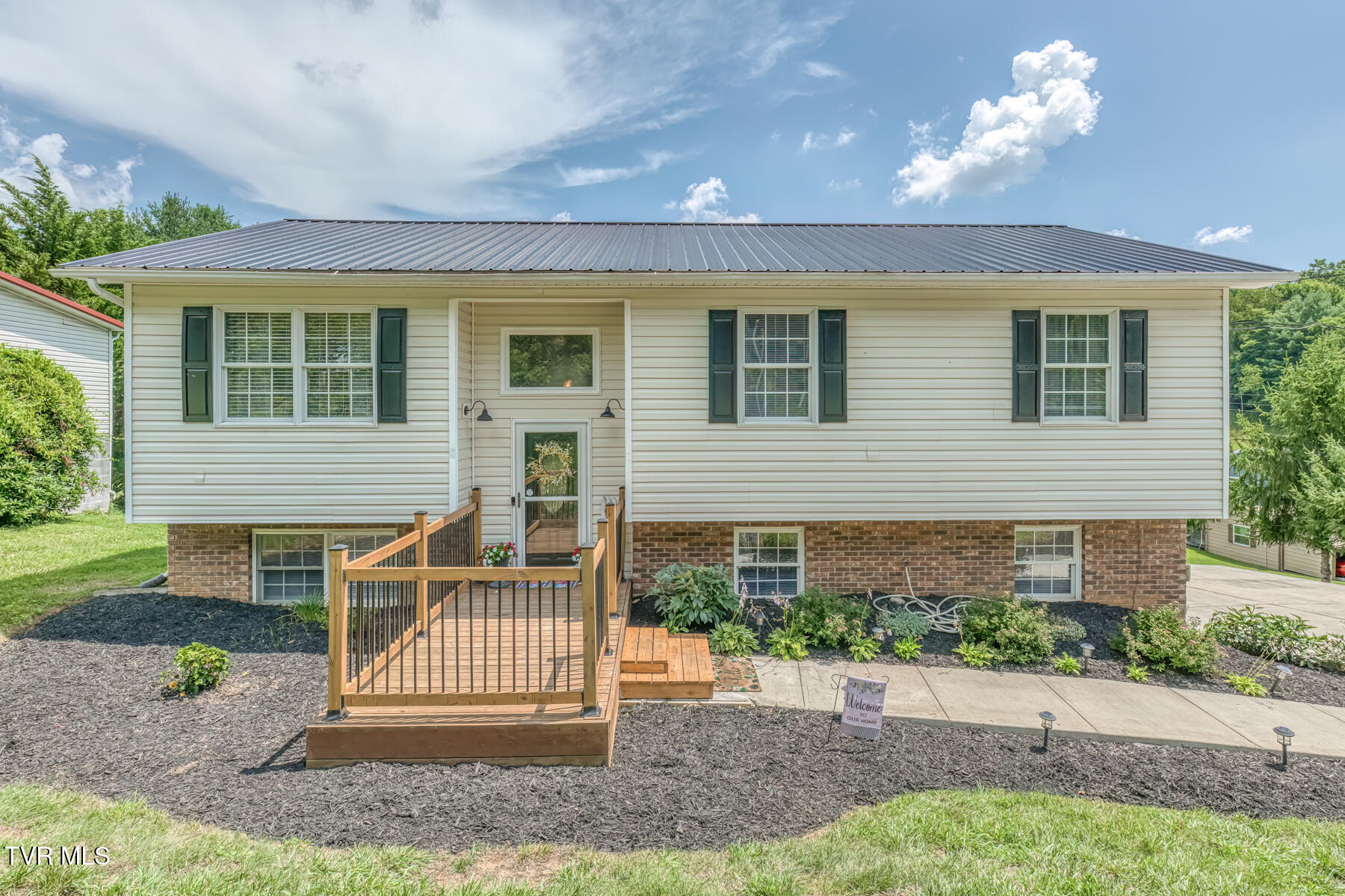 428 Hickory Hills Road Church Hill, TN 37642 - Photo 1 of 37 428 Hickory Hills Rd-1