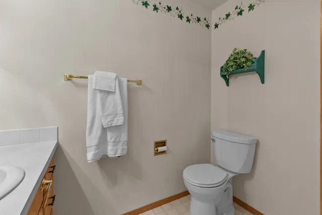 $235,000 | 3410 South Telulah Avenue, Appleton, WI 54915