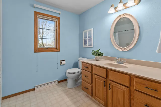 $235,000 | 3410 South Telulah Avenue, Appleton, WI 54915