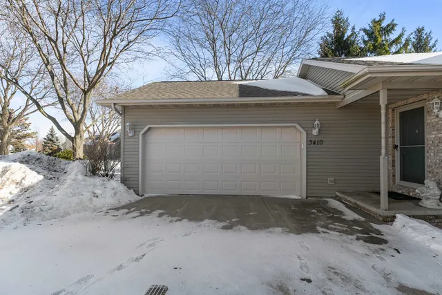 $235,000 | 3410 South Telulah Avenue, Appleton, WI 54915