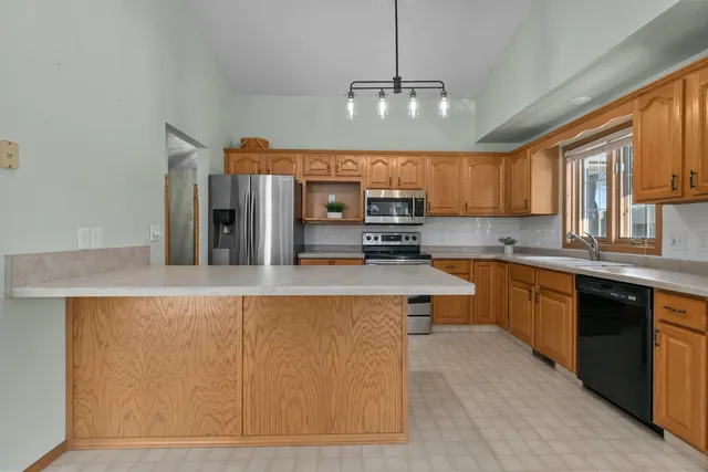 $235,000 | 3410 South Telulah Avenue, Appleton, WI 54915