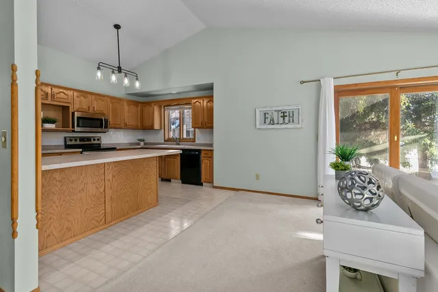 $235,000 | 3410 South Telulah Avenue, Appleton, WI 54915