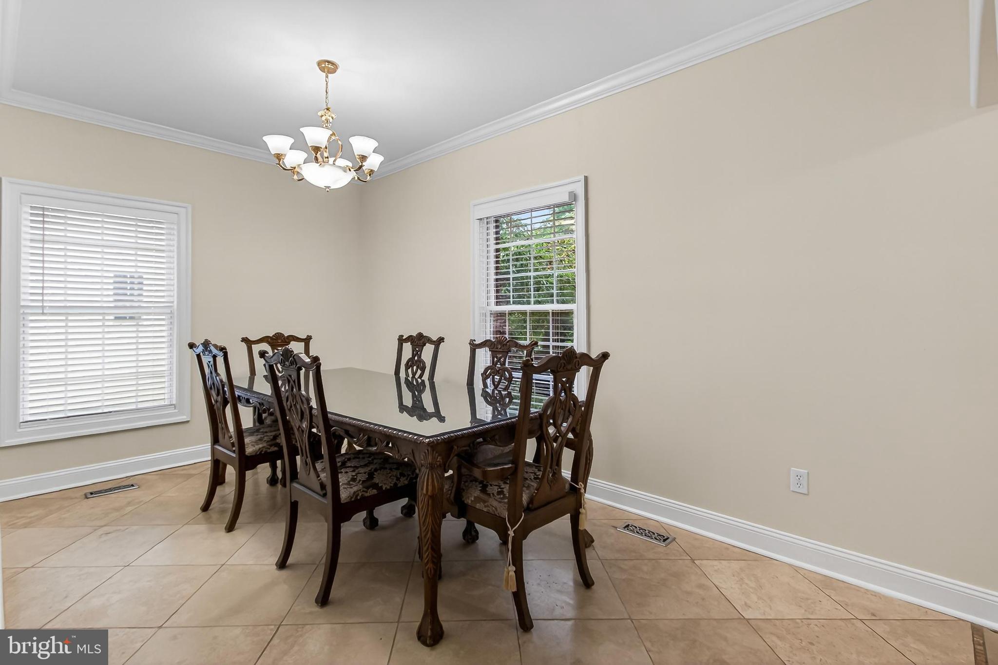 7705 Magarity Road Falls Church, VA 22043 - Photo 13 of 69