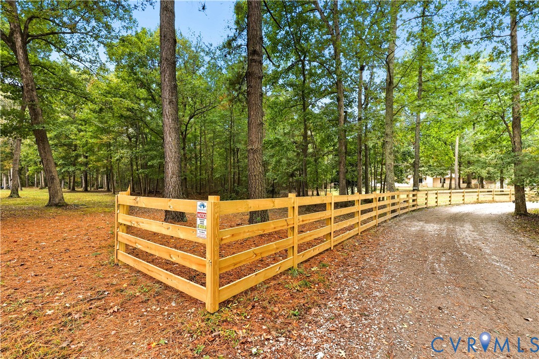 8100 Gold Acres Farm Road Prince George, VA 23875 - Photo 4 of 50 View of gate