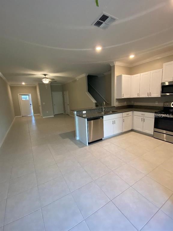 2179 Azure View Way Lutz, FL 33558 - Photo 9 of 16