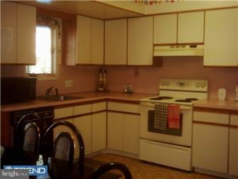 2 Prunewood Road Levittown, PA 19056 - Photo 2 of 2 Gallery Image 2