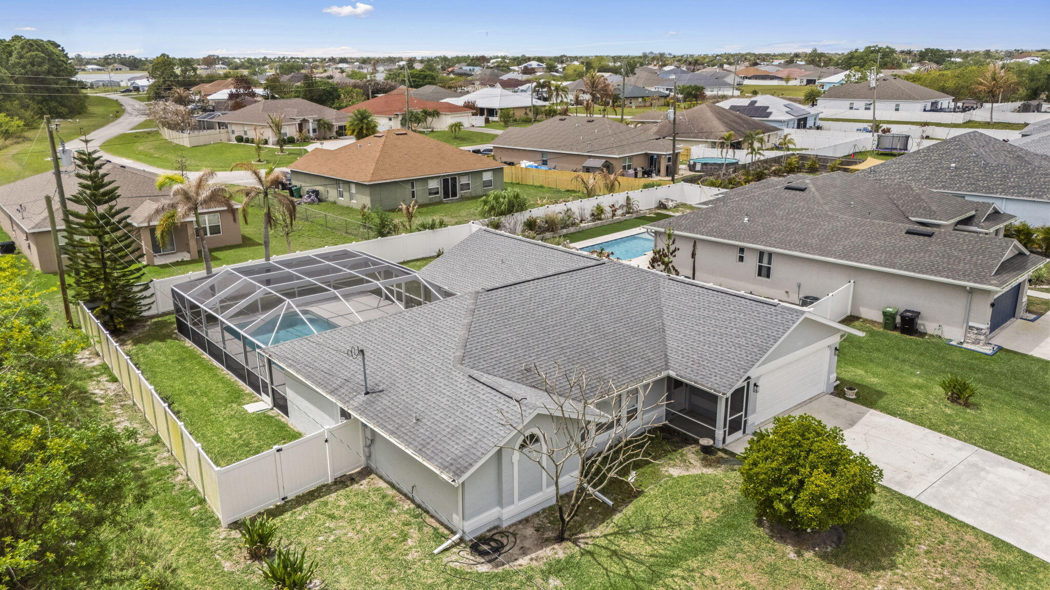 2452 Southwest Fair Isle Road Port St. Lucie, FL 34987 - Photo 47 of 52 40-web-or-mls-DJI_20260401105703_0103_D