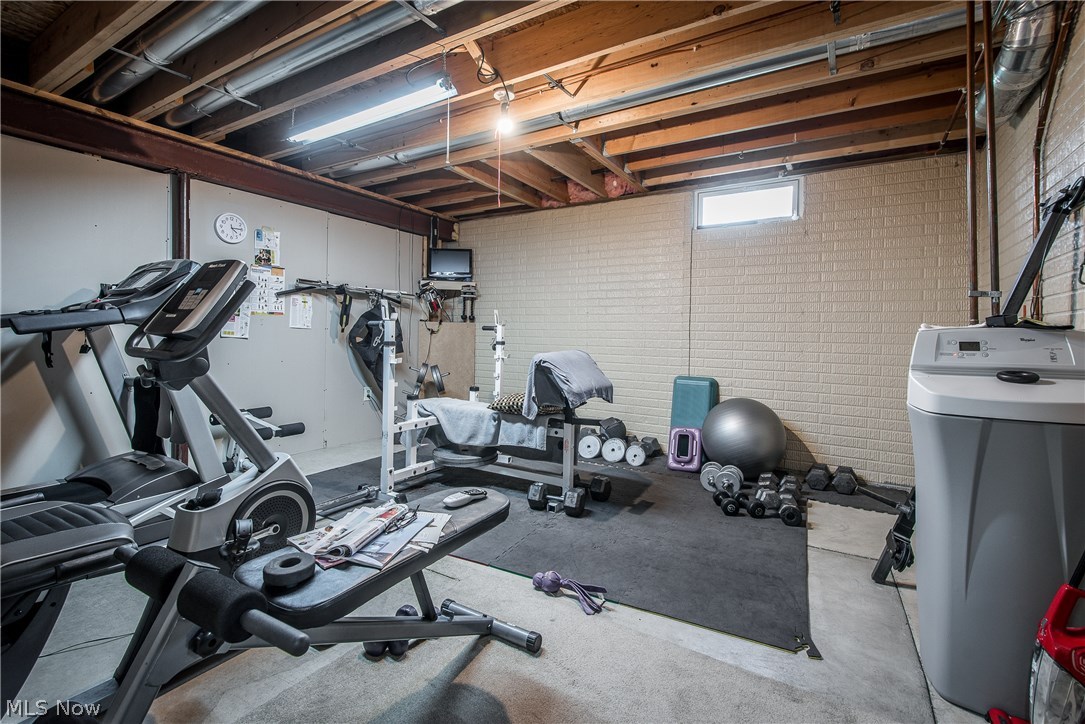 1977 Summerchase Road Northeast Canton, OH 44721 - Photo 16 of 18 Exercise room