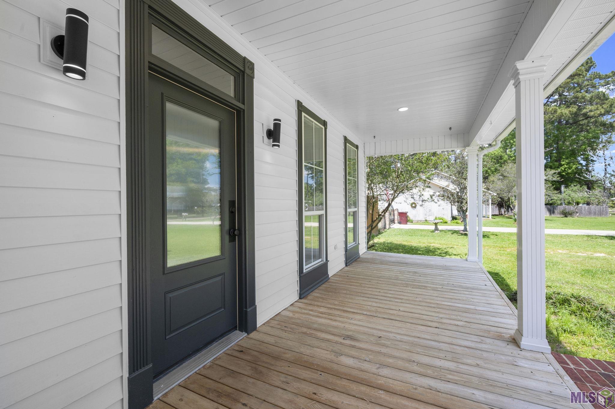 32787 Duff Road Walker, LA 70785 - Photo 6 of 51