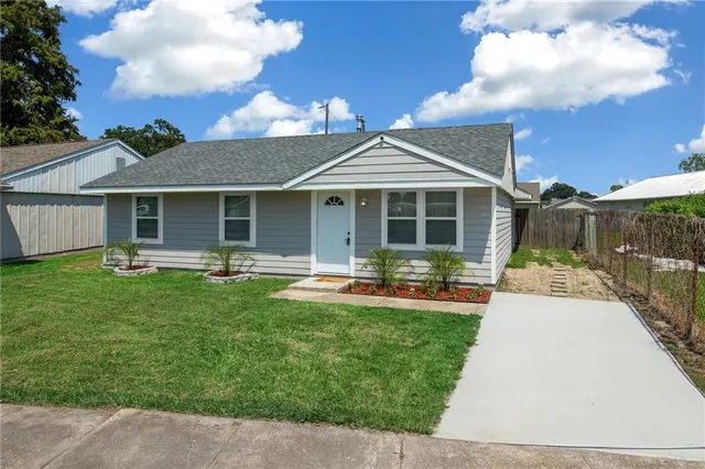$205,000 | 116 Ursula Drive, Avondale, LA 70094