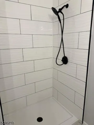 $3,550 | 1 Upperbrook Court, Sayreville, NJ 08859