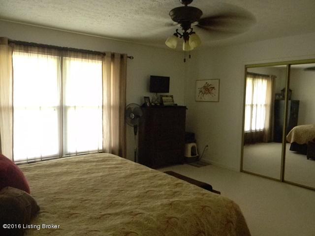 988 Floyds Fork Road Shepherdsville, KY 40165 - Photo 24 of 52 27