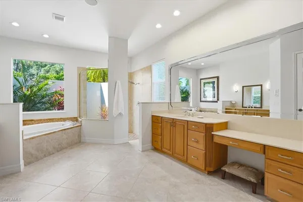 $1,395,000 | 7984 Tiger Lily Drive, Naples, FL 34113