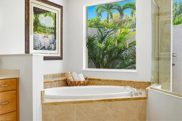 $1,395,000 | 7984 Tiger Lily Drive, Naples, FL 34113