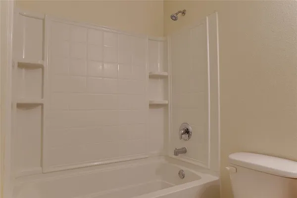 $1,900 | 9016 Garden Springs Drive, Fort Worth, TX 76123