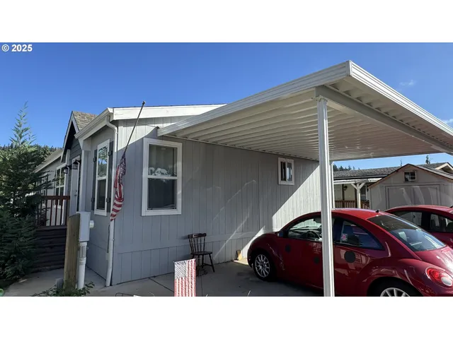 $174,900 | 10701 Southeast Highway 212, Unit C4, Clackamas, OR 97015