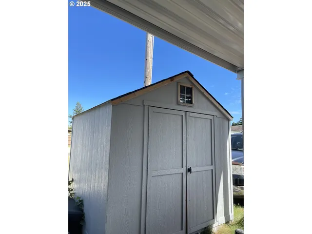 $174,900 | 10701 Southeast Highway 212, Unit C4, Clackamas, OR 97015