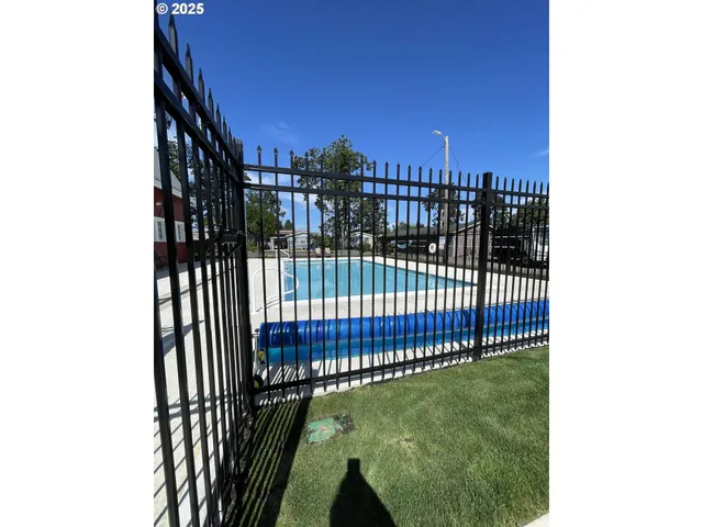 $174,900 | 10701 Southeast Highway 212, Unit C4, Clackamas, OR 97015