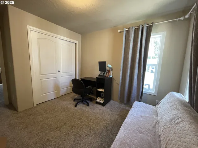 $174,900 | 10701 Southeast Highway 212, Unit C4, Clackamas, OR 97015